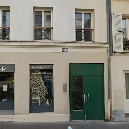 Parisiannest Panzió Párizs